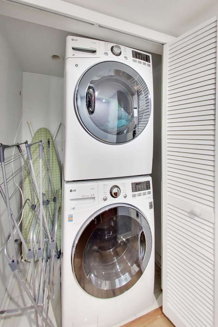 1953 West Foster Avenue, Unit 1 Chicago, IL 60640 - Photo 39 of 50