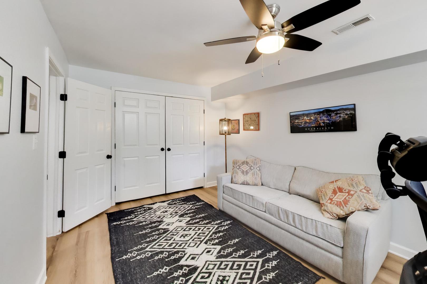 1953 West Foster Avenue, Unit 1 Chicago, IL 60640 - Photo 41 of 50