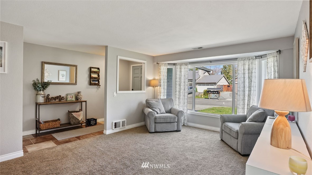 1224 225th Place Southwest Bothell, WA 98021 - Photo 6 of 30