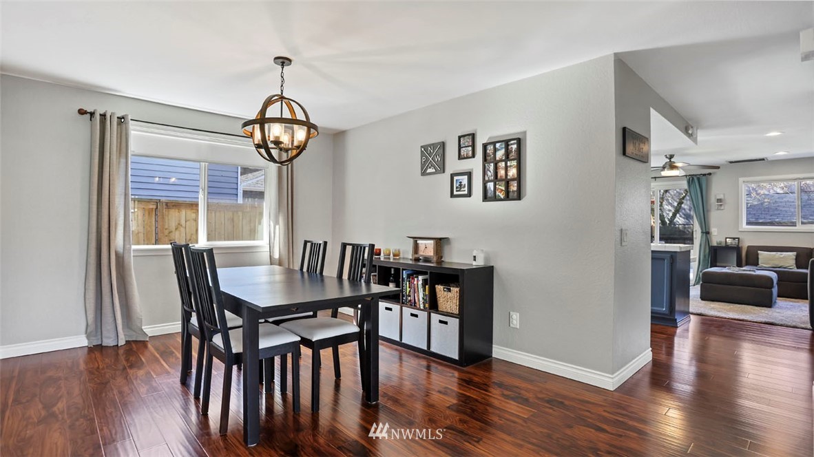 1224 225th Place Southwest Bothell, WA 98021 - Photo 8 of 30