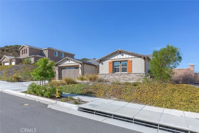 $3,800 | 45723 Bassett Street, Temecula, CA 92592