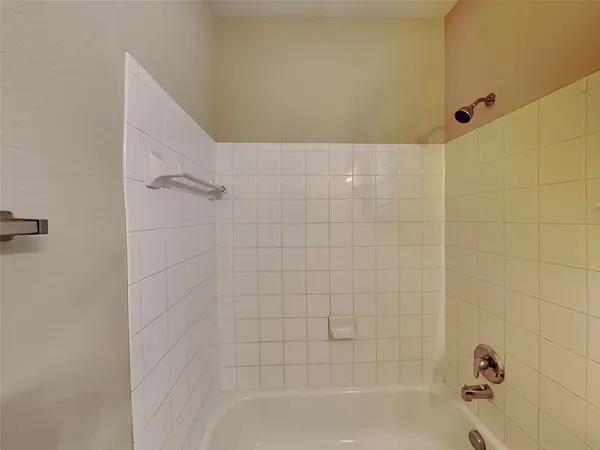 $2,485 | 10923 Tattershall Lane, Missouri City, TX 77459