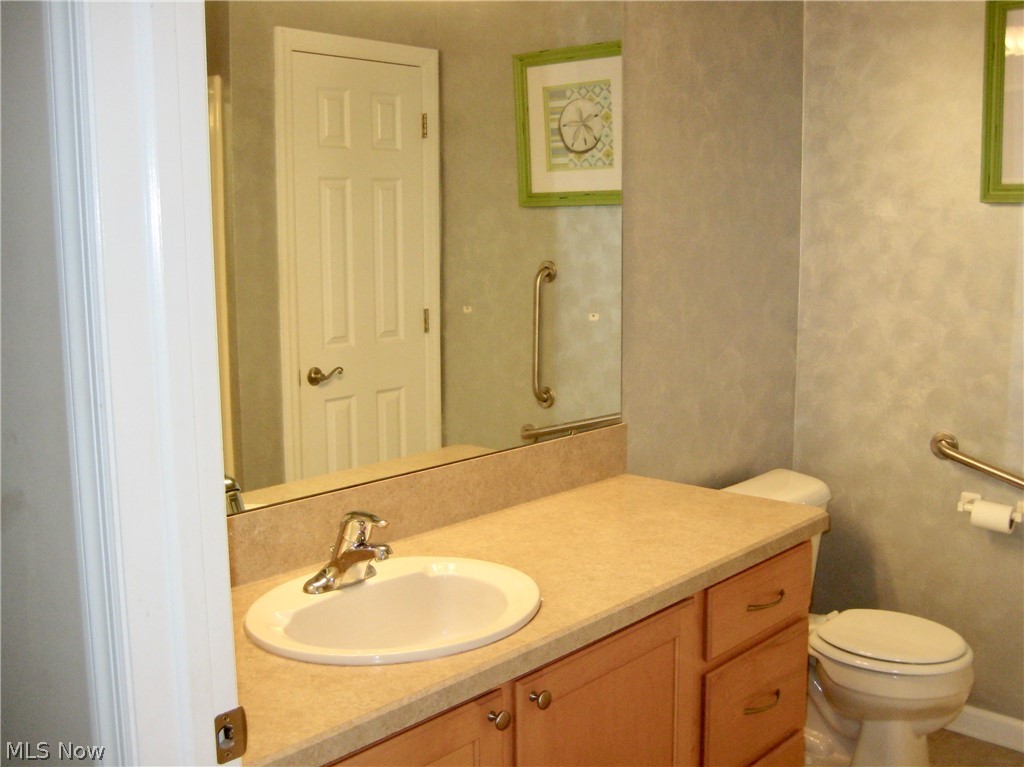 9264 Sharrott Road, Unit 1603 Youngstown, OH 44514 - Photo 20 of 35 Gallery Image 20