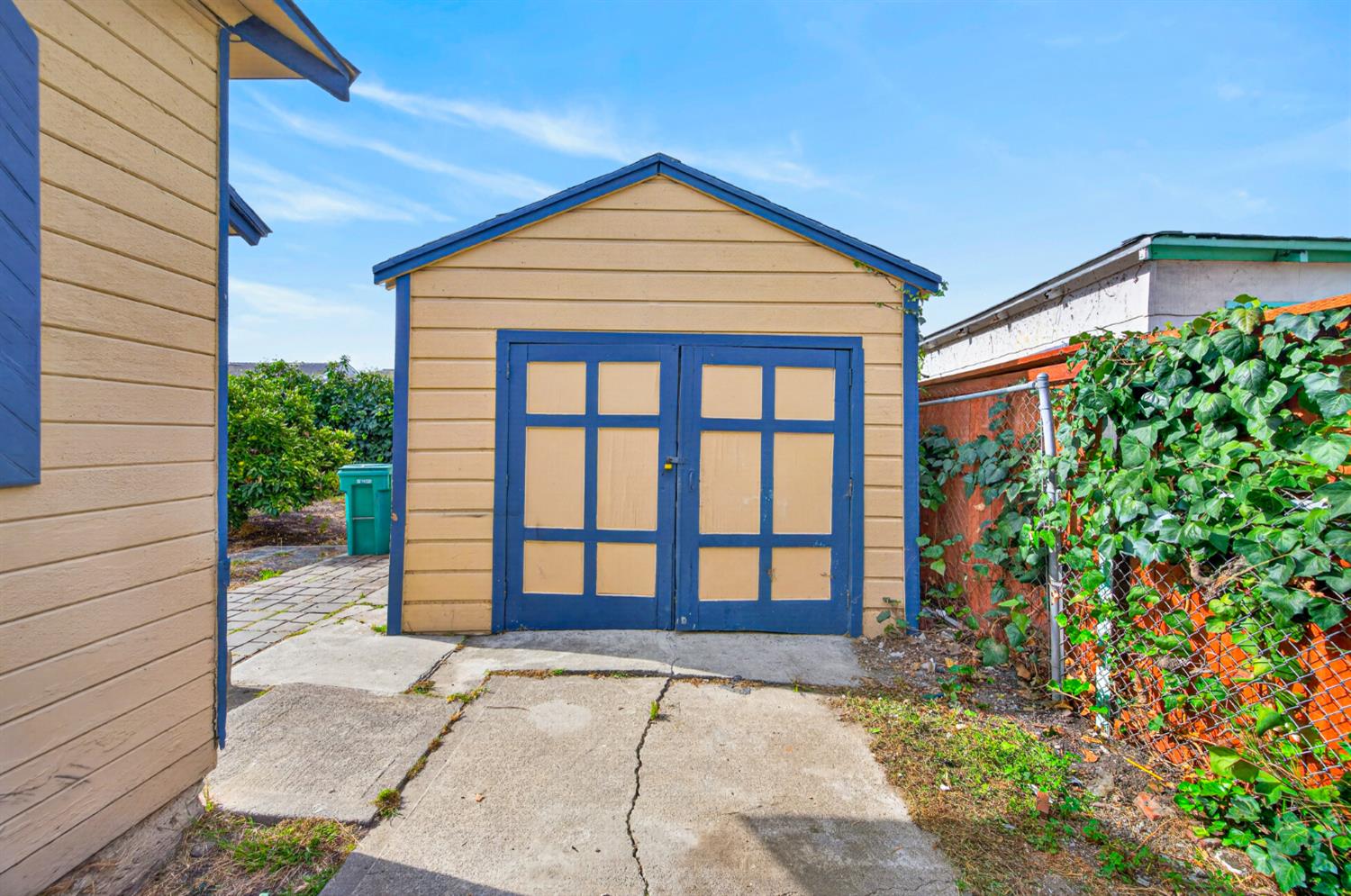 238 Fitzpatrick Road Oakland, CA 94603 - Photo 23 of 23 Gallery Image 23