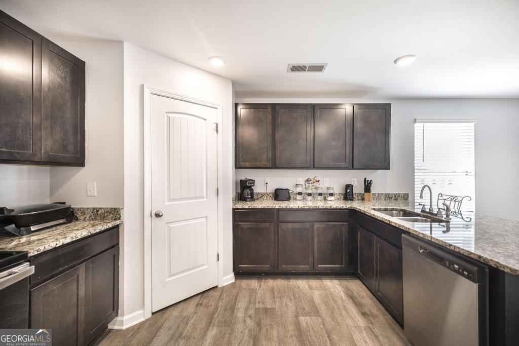 102 Clarks Court, Unit 96 Jackson, GA 30233 - Photo 15 of 40