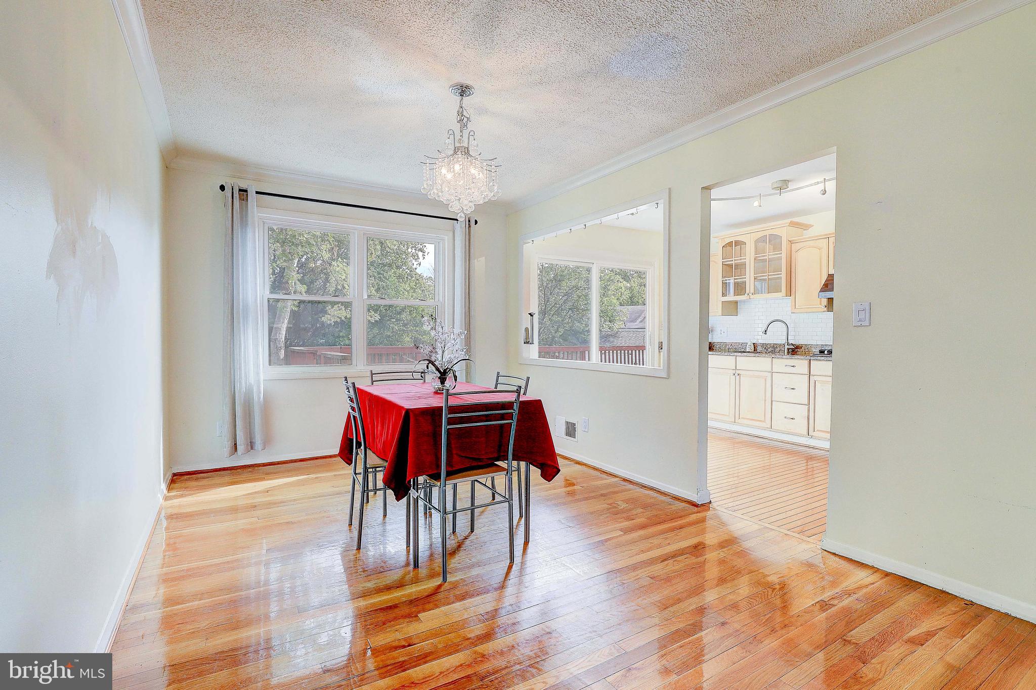 3905 Roxanne Road Randallstown, MD 21133 - Photo 8 of 38 Separate, open dining room