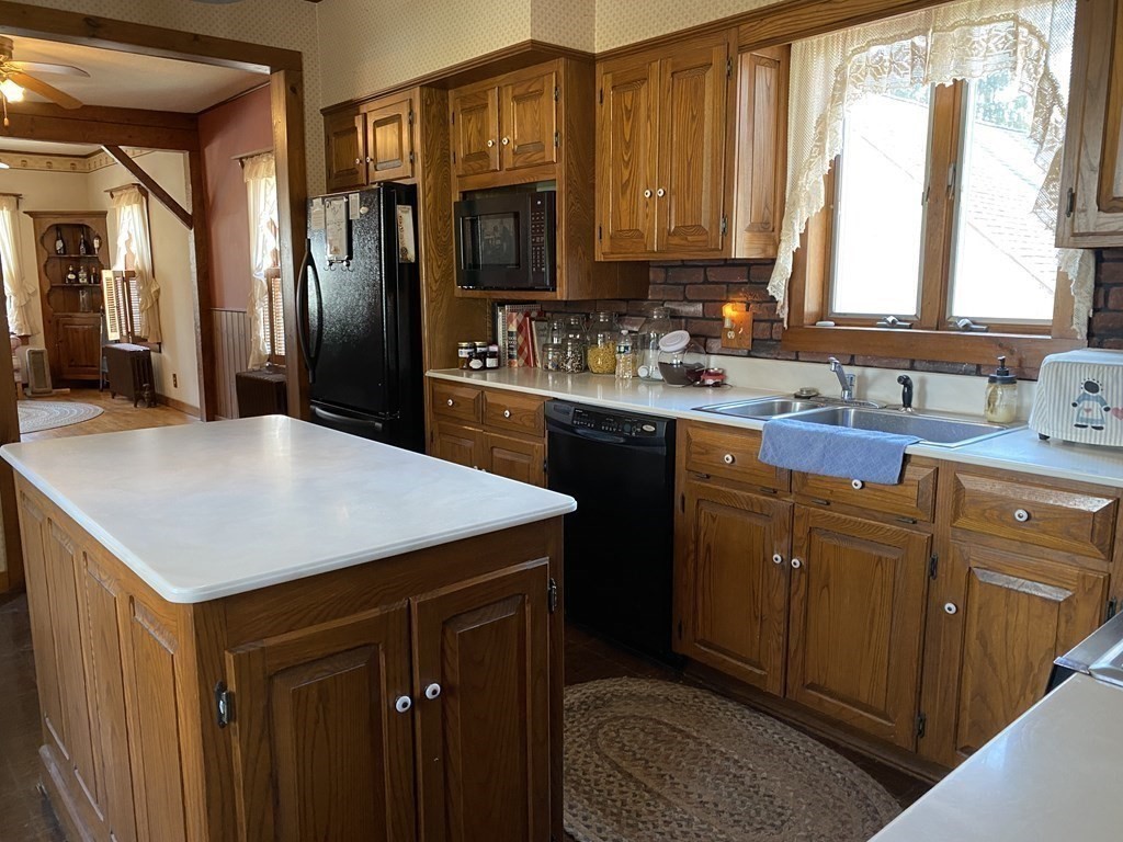 14 Sherwin Street Ware, MA 01082 - Photo 14 of 35 Gallery Image 14