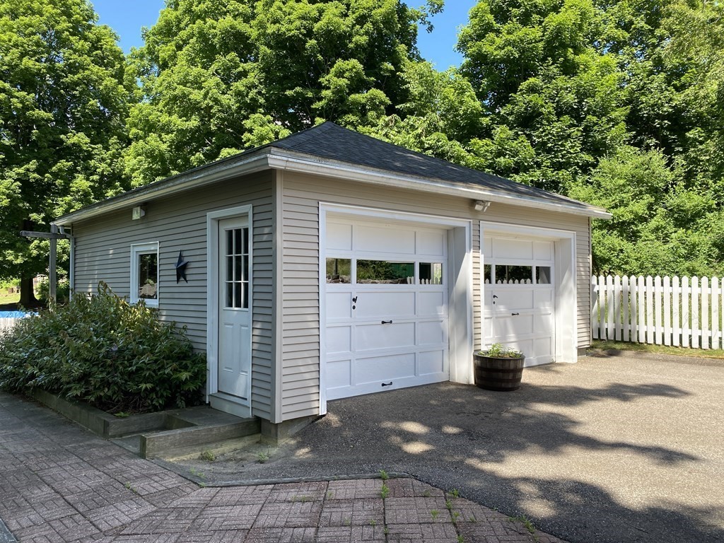 14 Sherwin Street Ware, MA 01082 - Photo 4 of 35 Gallery Image 4