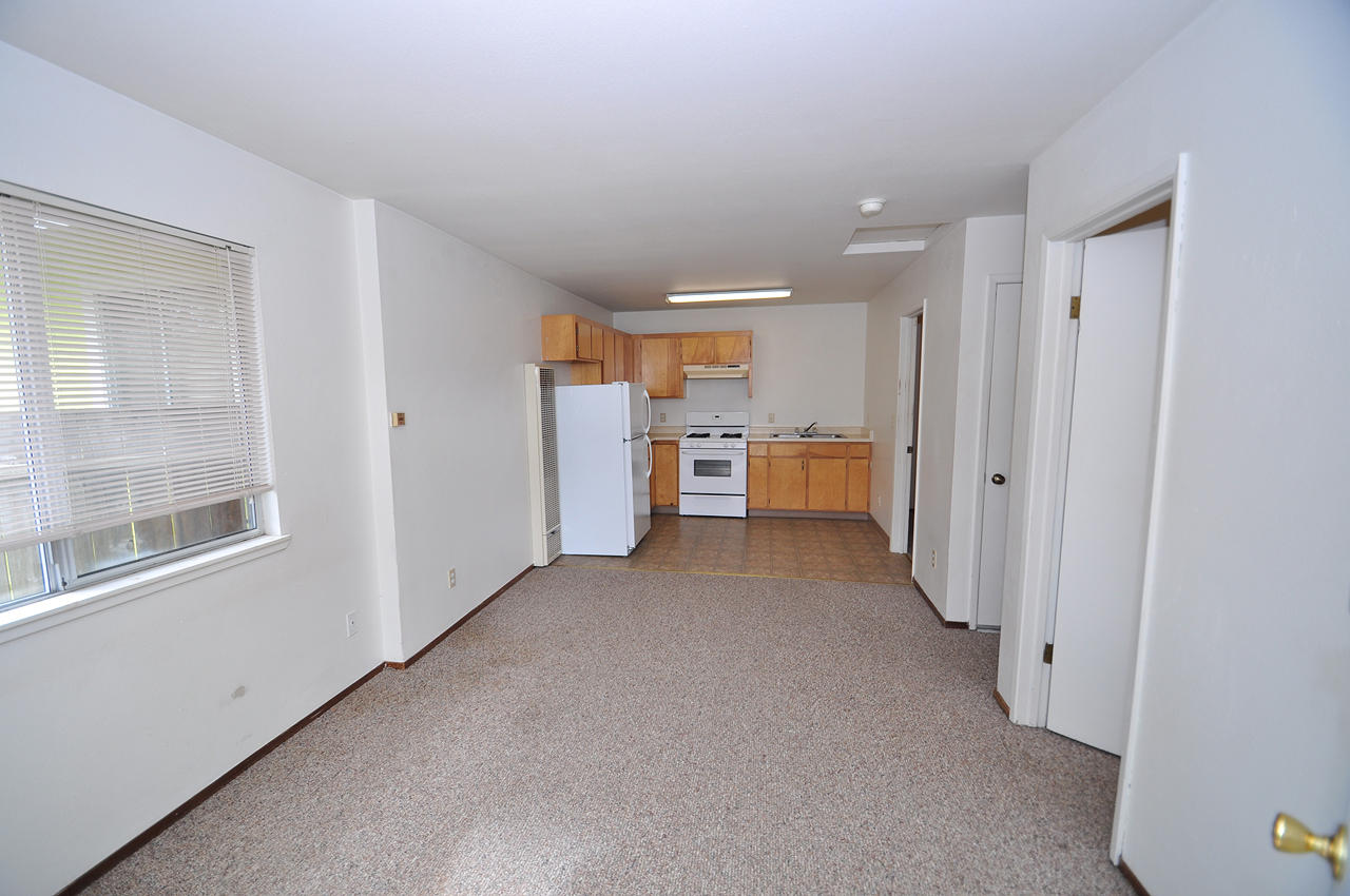 1355 Q Street Arcata, CA 95521 - Photo 3 of 7