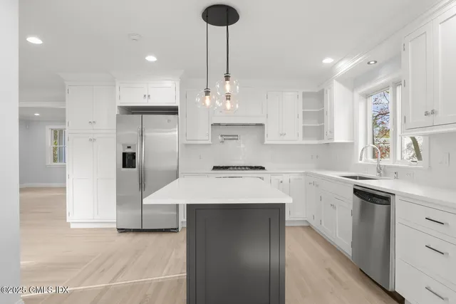 $9,700 | 19 Farley Street, Greenwich, CT 06830