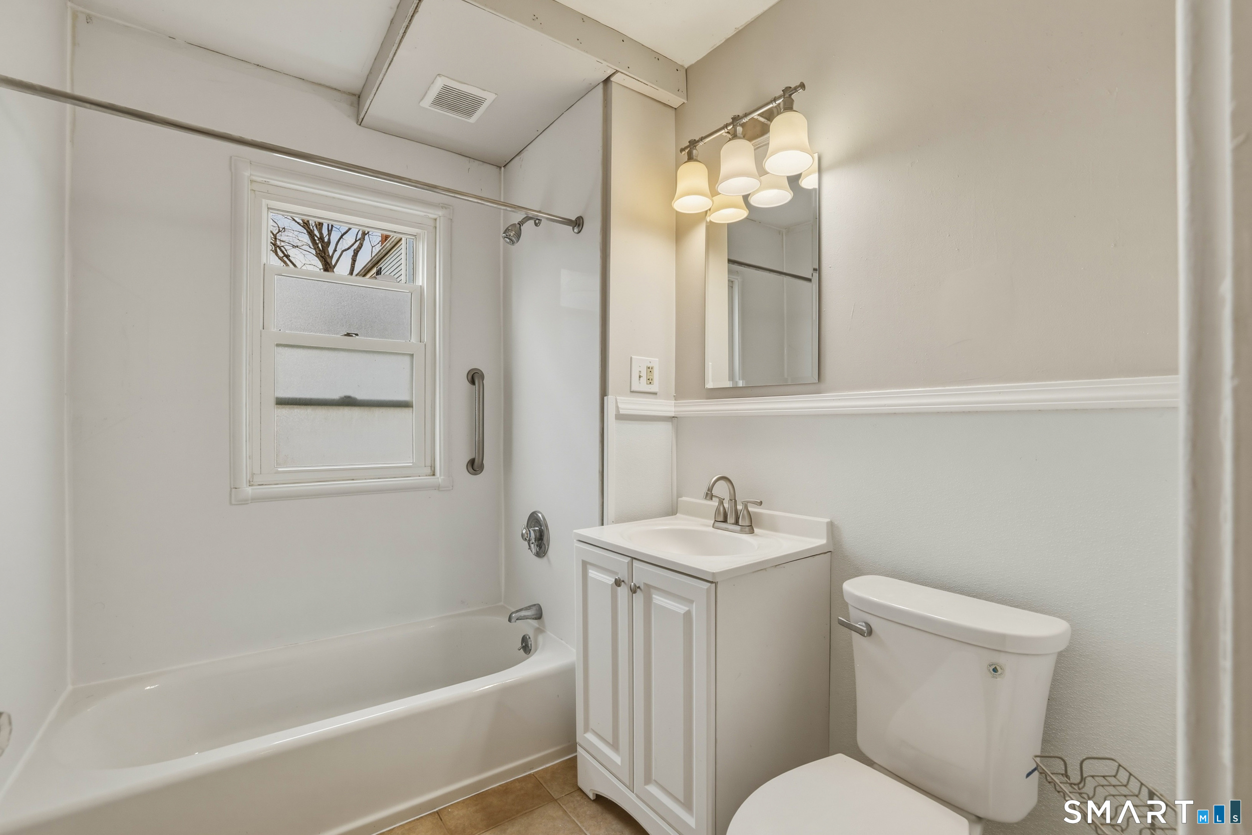 175 Amherst Street New Britain, CT 06053 - Photo 20 of 36