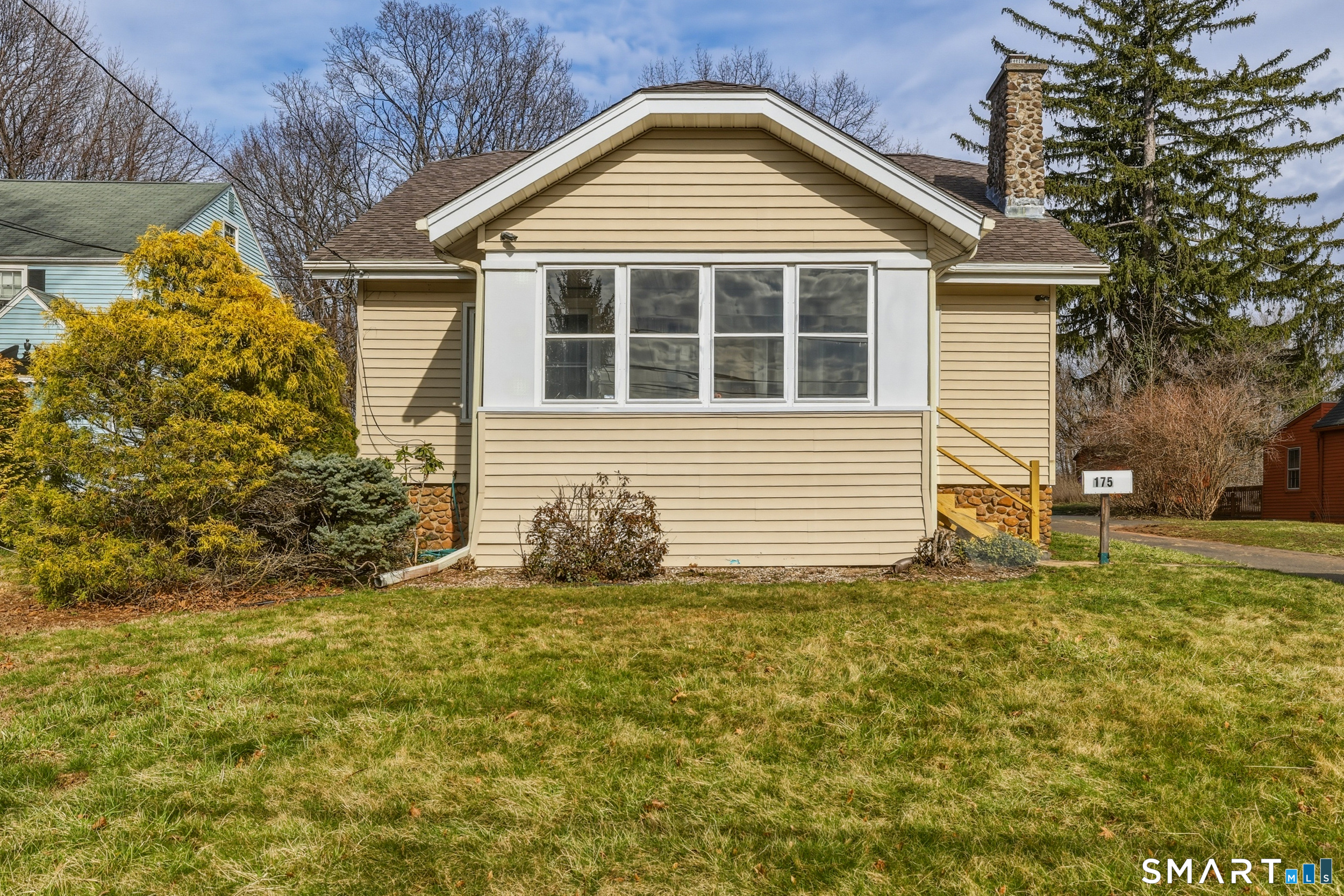 175 Amherst Street New Britain, CT 06053 - Photo 3 of 36