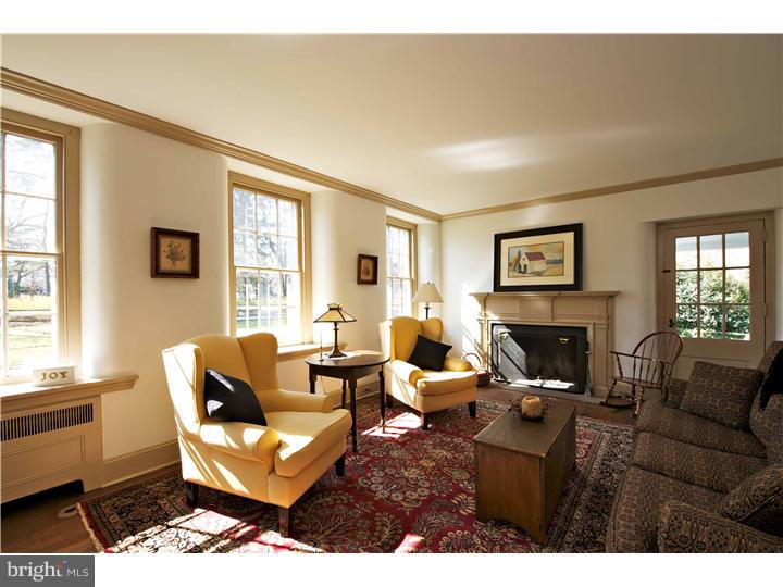 3523 Goshen Road Newtown Square, PA 19073 - Photo 9 of 22 Living Room
