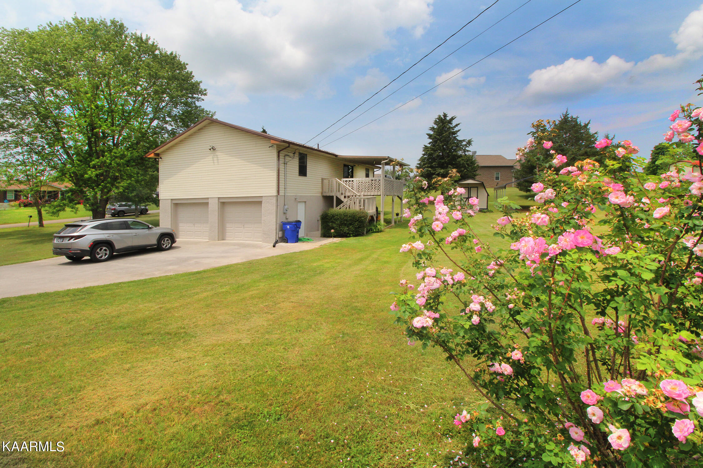 141 Ruth Street Corryton, TN 37721 - Photo 3 of 36 IMG_3005