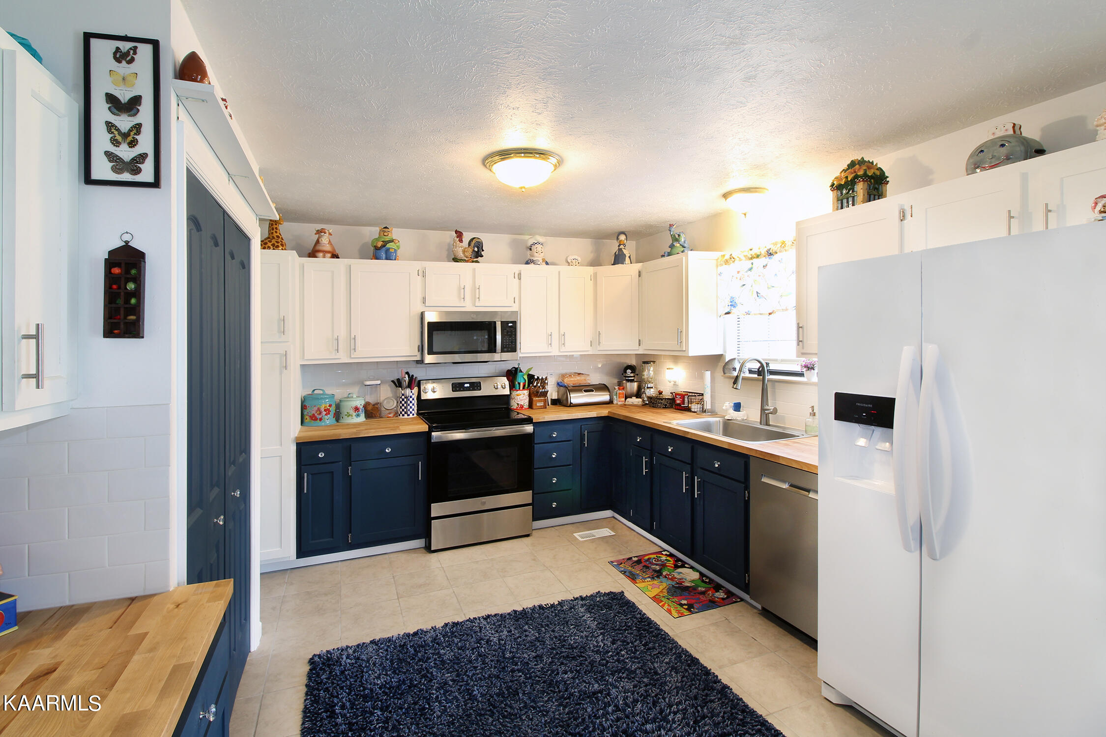 141 Ruth Street Corryton, TN 37721 - Photo 10 of 36 IMG_3062Retouched