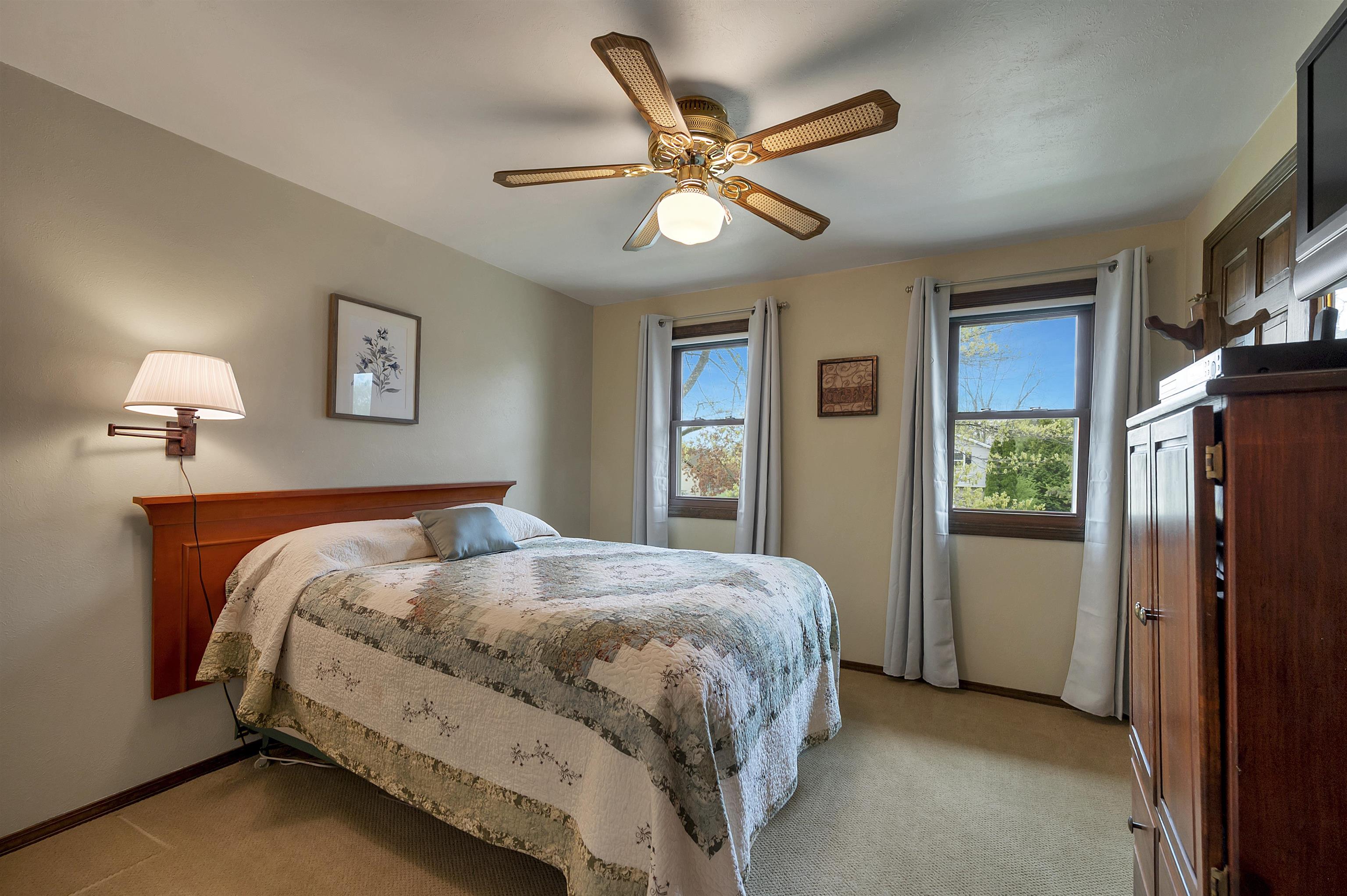 413 South Good Hope Road De Pere, WI 54115 - Photo 37 of 58