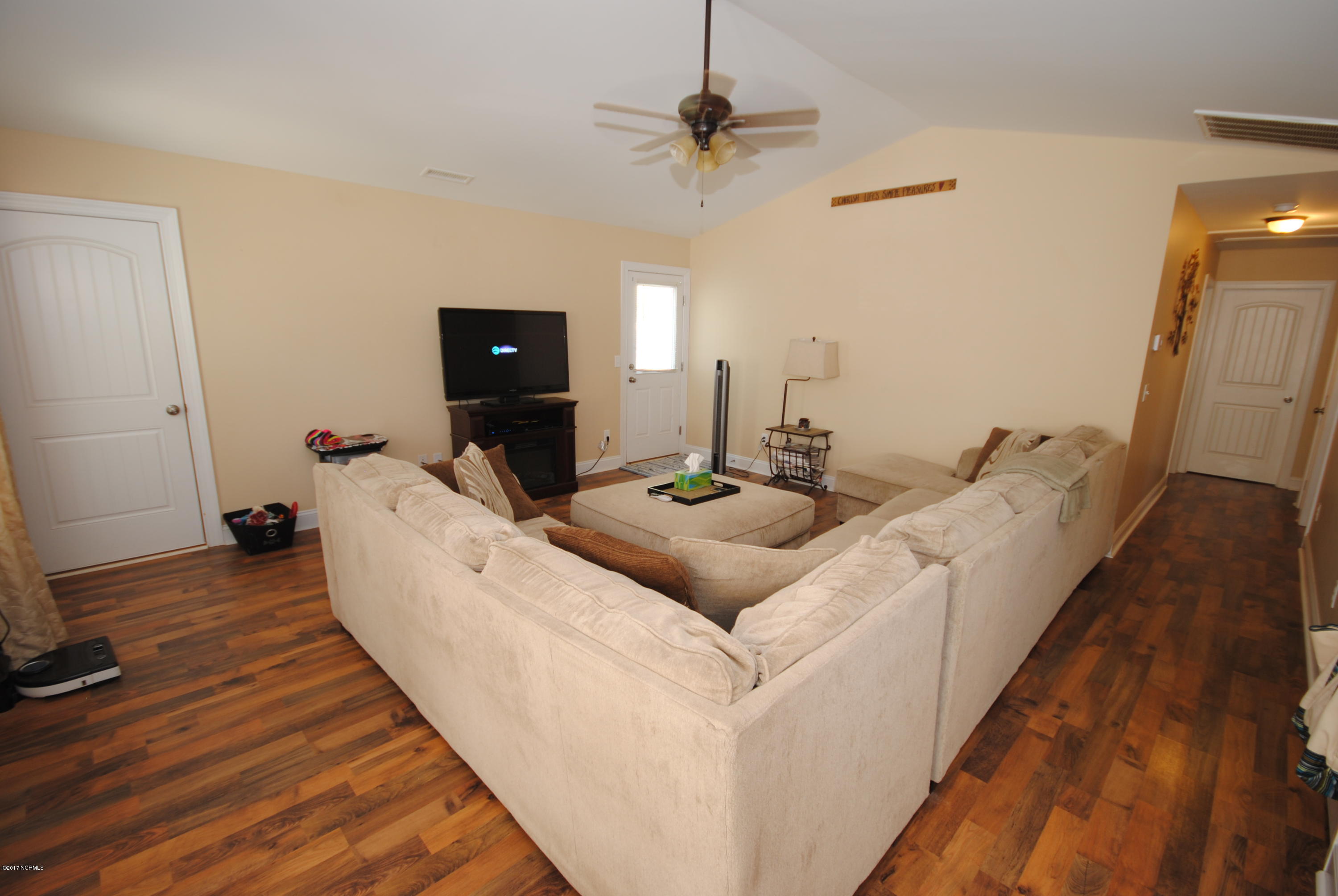 9044 Arden Road Northeast Leland, NC 28451 - Photo 3 of 18 DSC_3587
