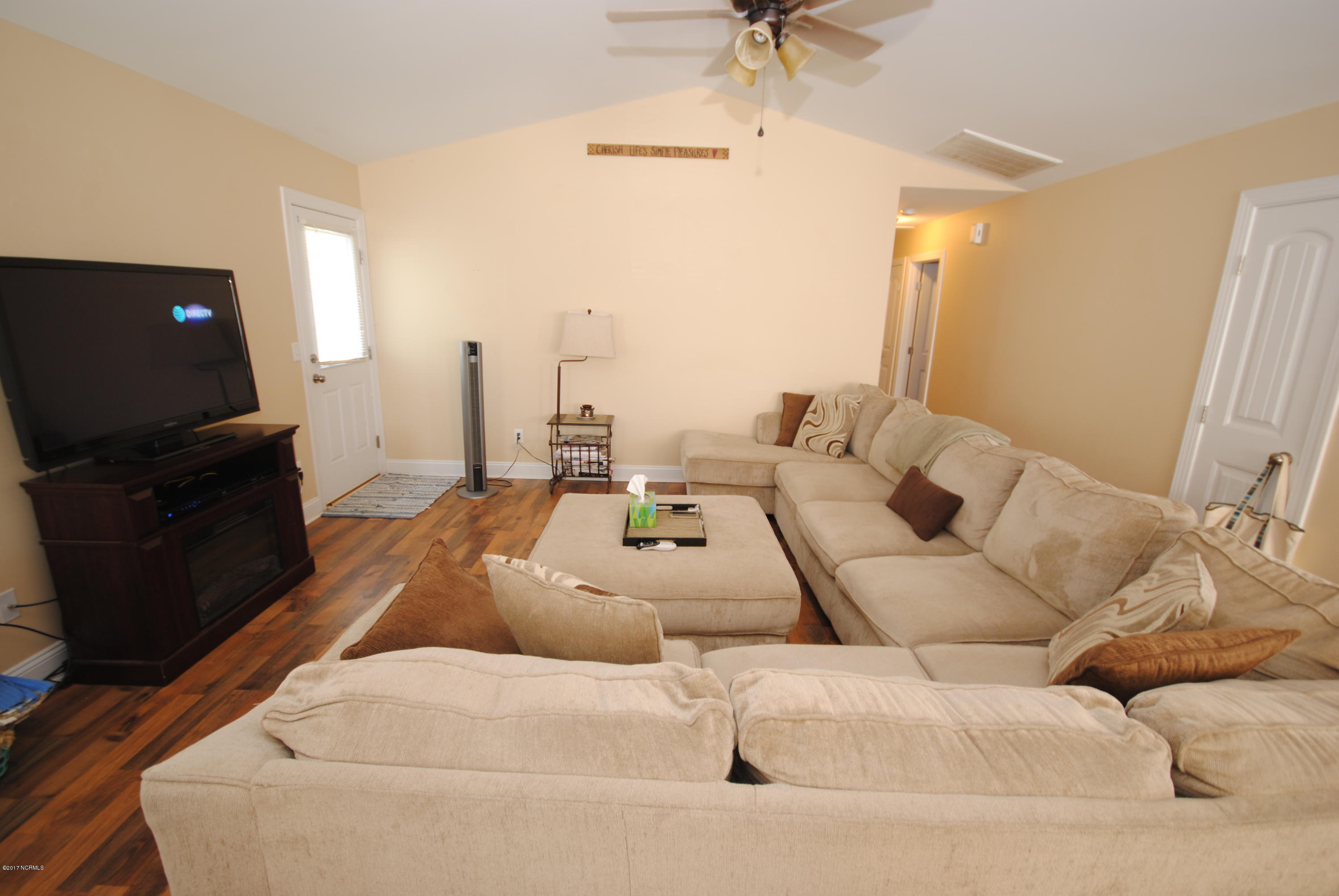 9044 Arden Road Northeast Leland, NC 28451 - Photo 4 of 18 DSC_3588