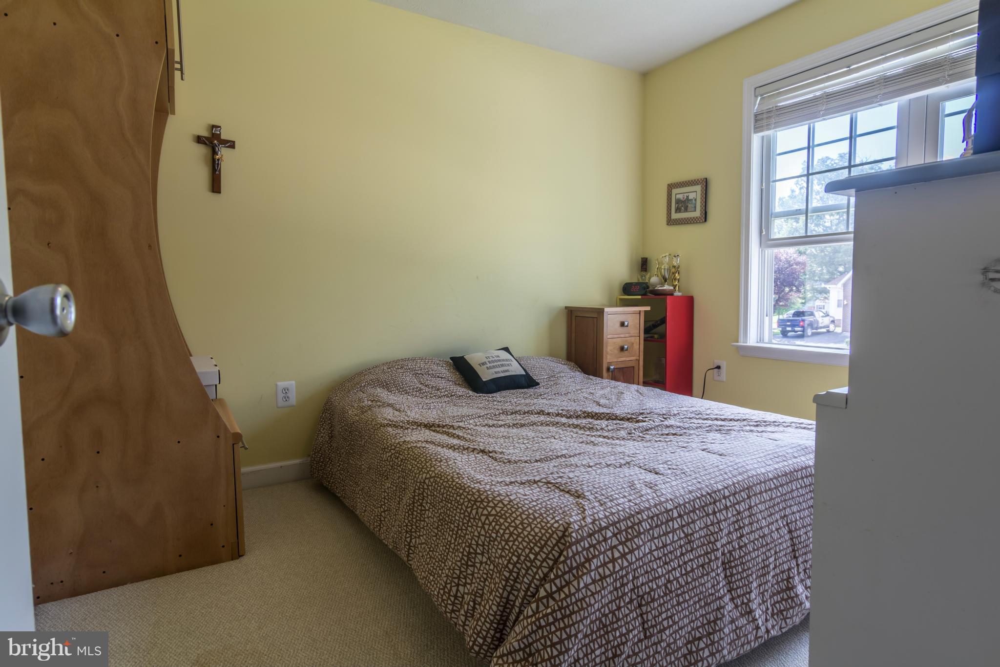 122 Asbury Road Winchester, VA 22602 - Photo 20 of 30 Bedroom 3