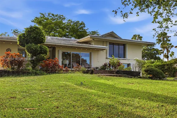 $890,000 | 19015 East St Andrews Drive, Hialeah, FL 33015