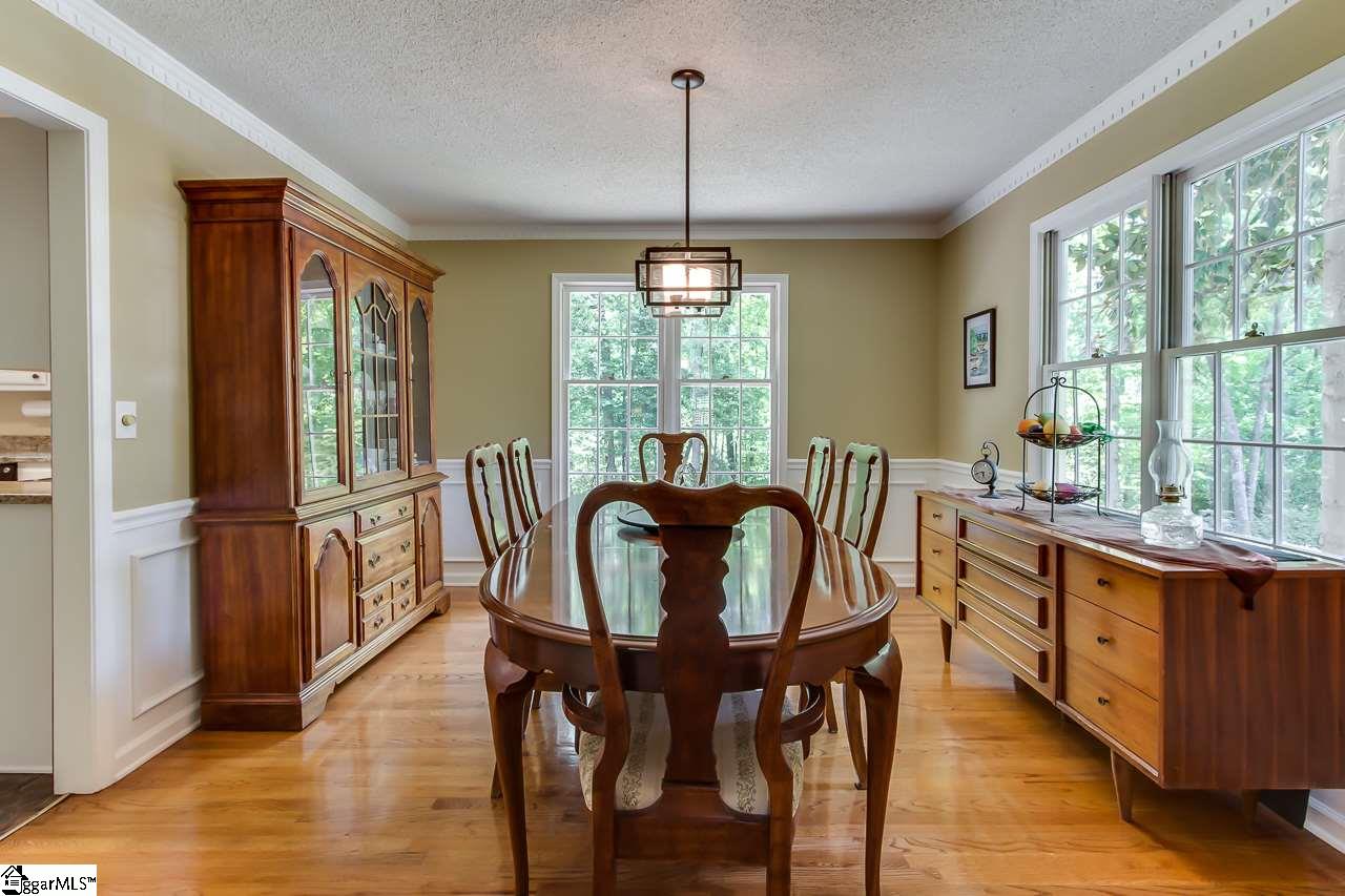 208 Squires Creek Road Simpsonville, SC 29681 - Photo 8 of 36 Gallery Image 8