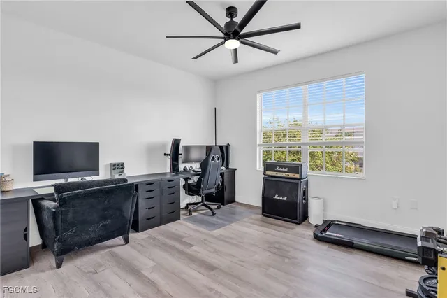 $2,000 | 3825 Schoolhouse Road East, Unit 5, Fort Myers, FL 33916