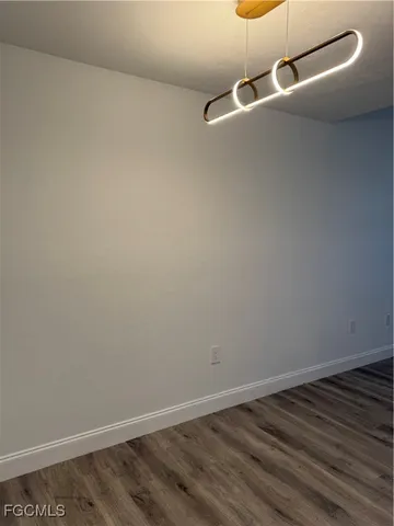 $2,000 | 3825 Schoolhouse Road East, Unit 5, Fort Myers, FL 33916