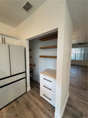 $2,000 | 3825 Schoolhouse Road East, Unit 5, Fort Myers, FL 33916