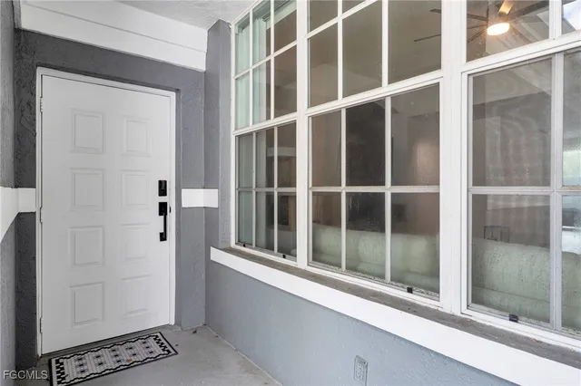 $2,000 | 3825 Schoolhouse Road East, Unit 5, Fort Myers, FL 33916