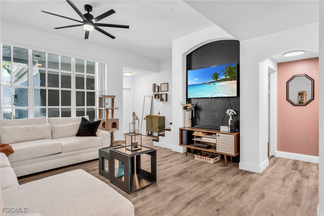 3825 Schoolhouse Road East, Unit 5 Fort Myers, FL 33916 - Photo 6 of 42