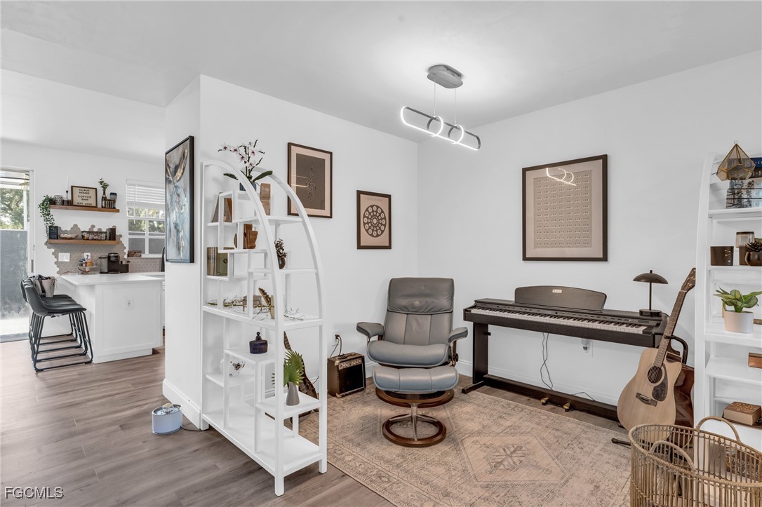 3825 Schoolhouse Road East, Unit 5 Fort Myers, FL 33916 - Photo 8 of 42