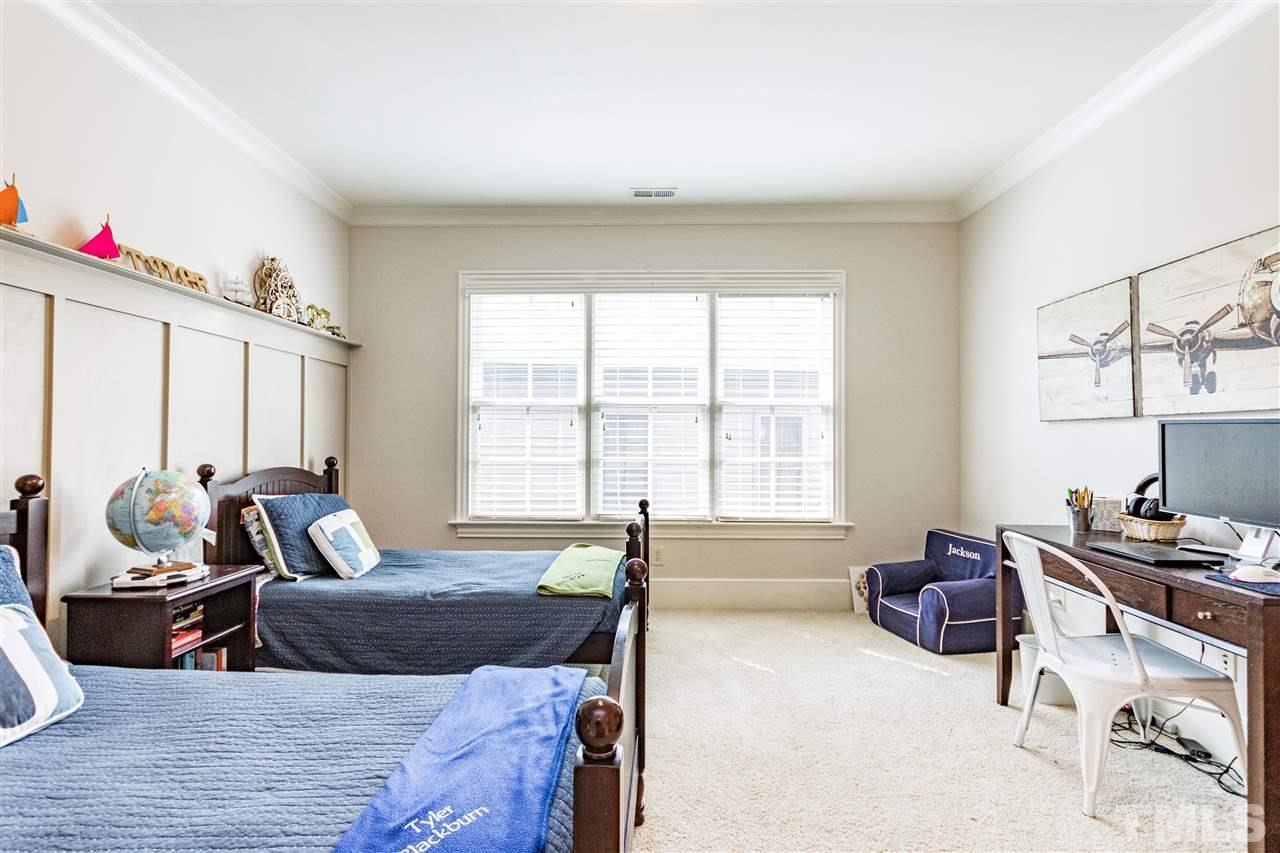 2181 Noble Road Raleigh, NC 27608 - Photo 15 of 30