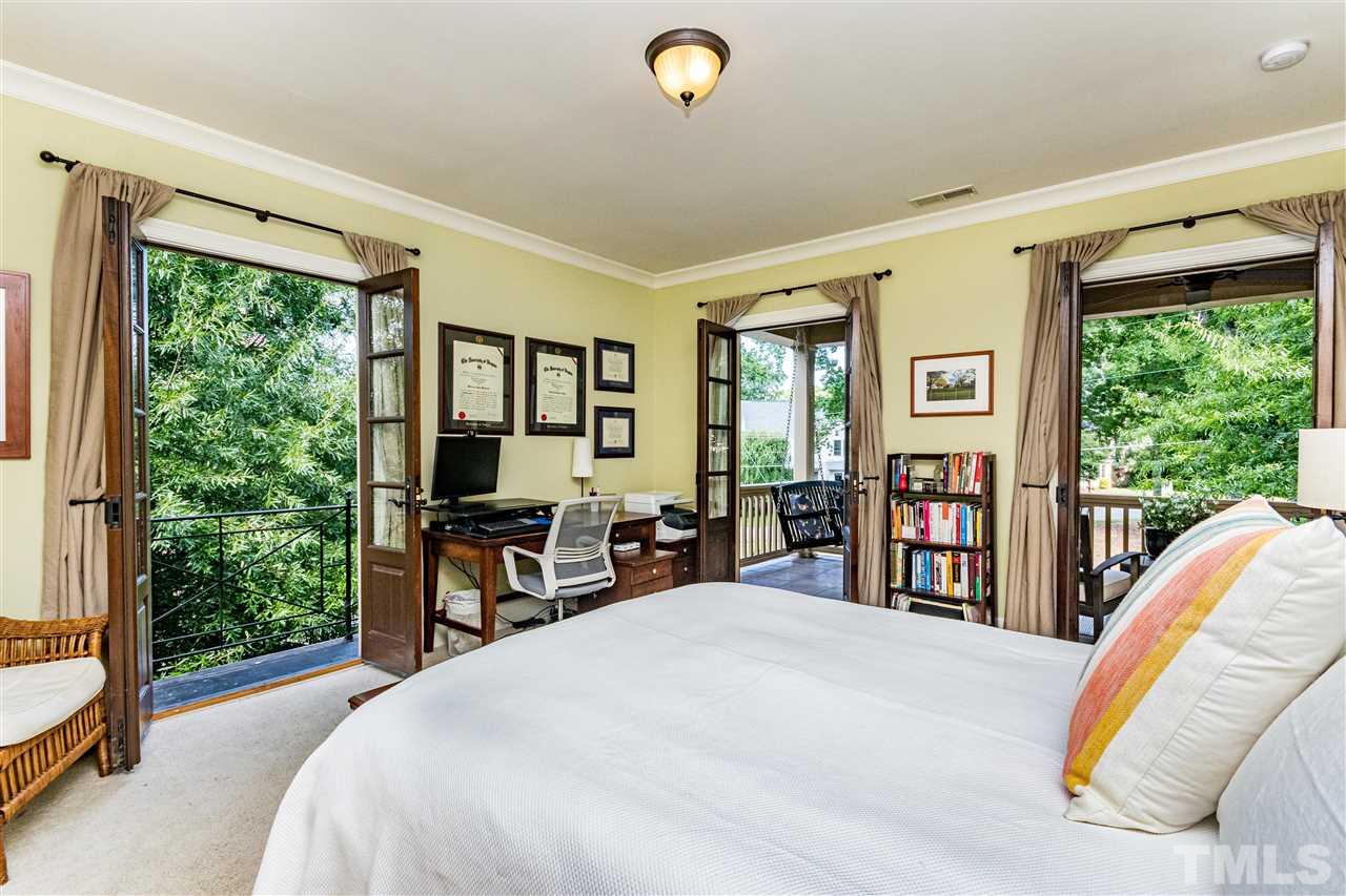 2181 Noble Road Raleigh, NC 27608 - Photo 17 of 30