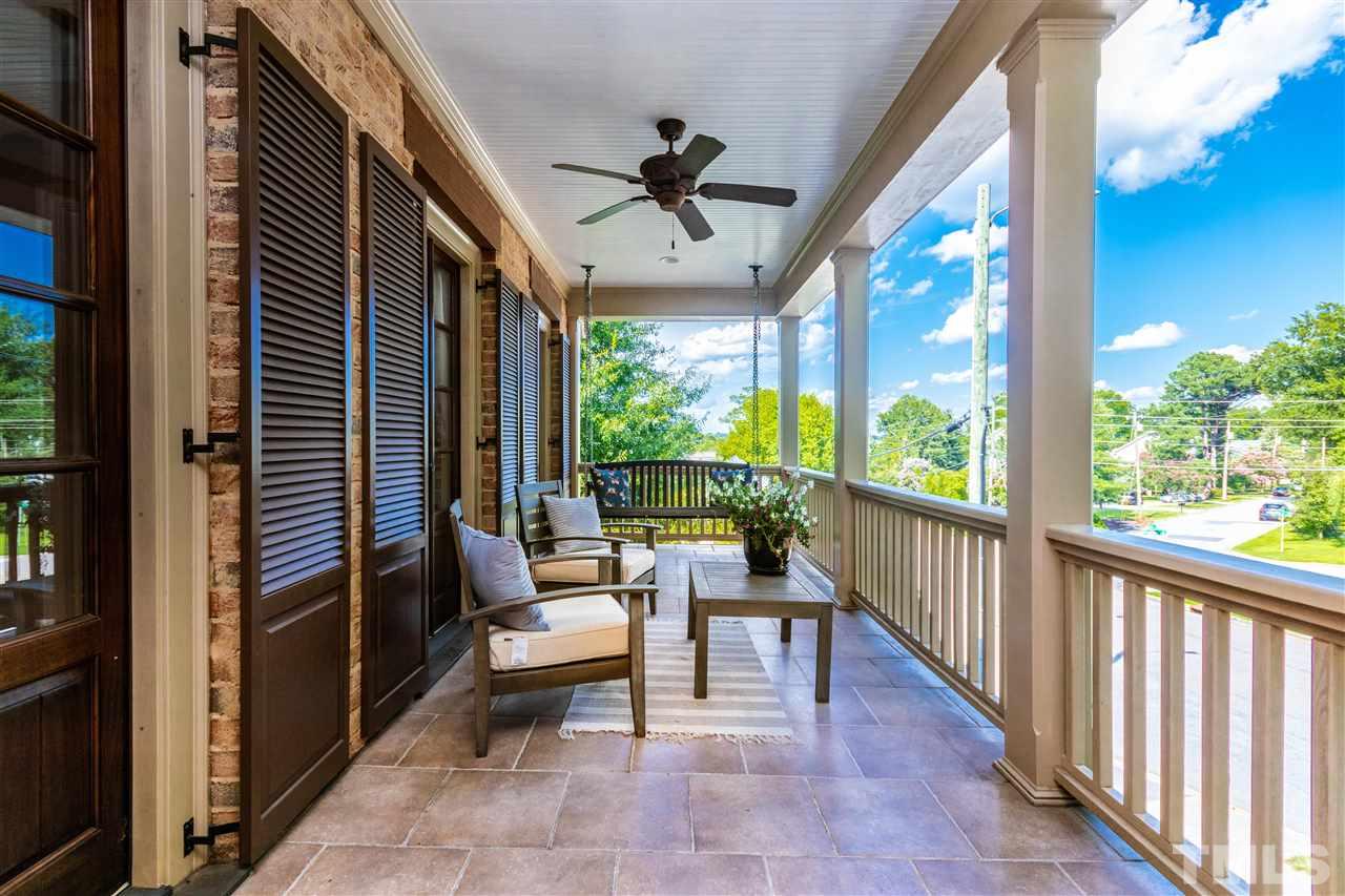 2181 Noble Road Raleigh, NC 27608 - Photo 3 of 30