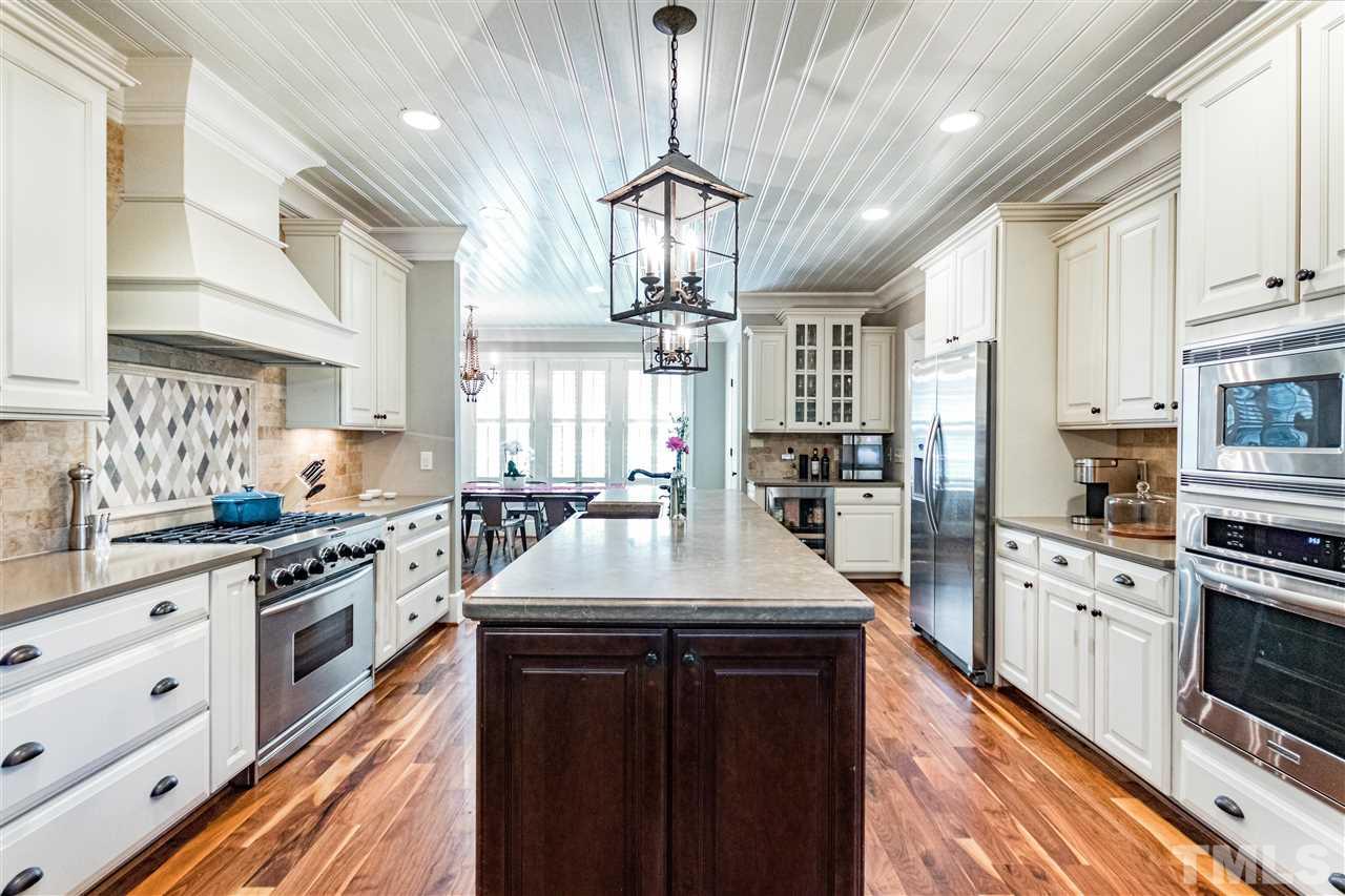 2181 Noble Road Raleigh, NC 27608 - Photo 6 of 30