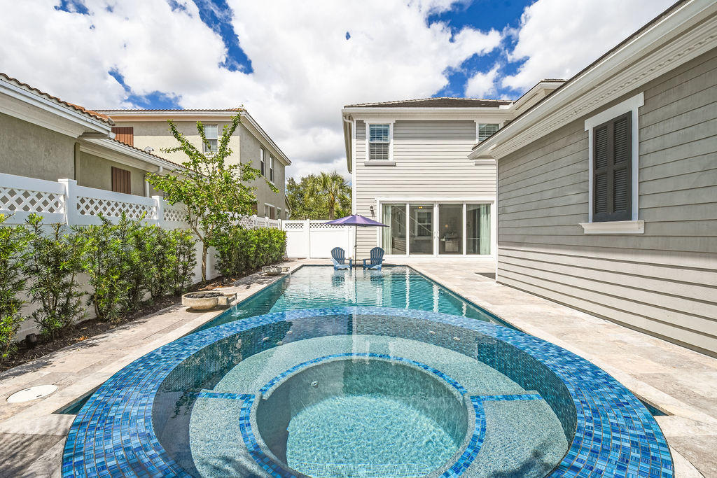 2719 Wymberly Drive Jupiter, FL 33458 - Photo 41 of 49 a view of outdoor space and yard