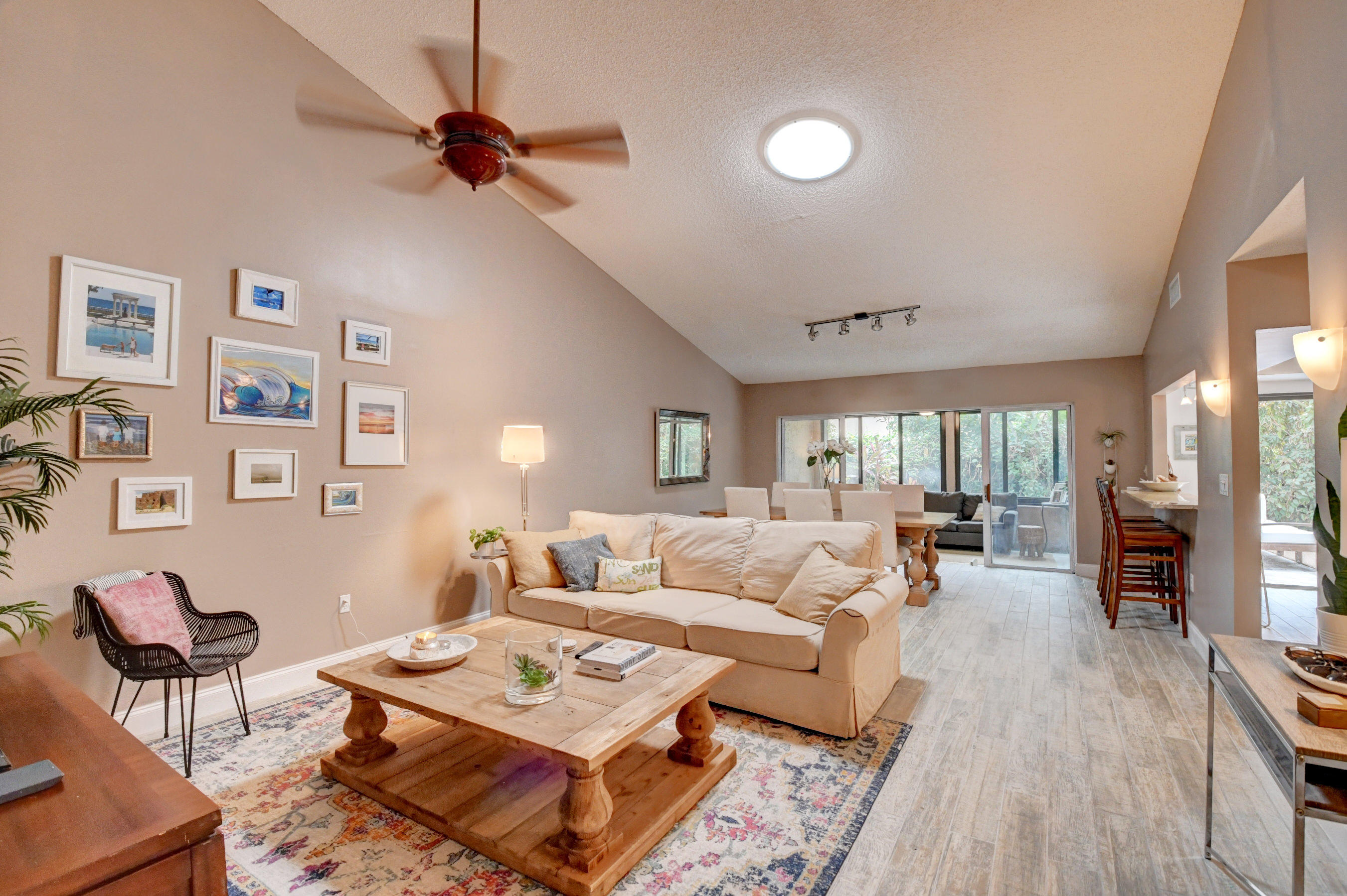 2892 Southwest 6th Street Delray Beach, FL 33445 - Photo 6 of 36 DSC_7443_4_5_6_7