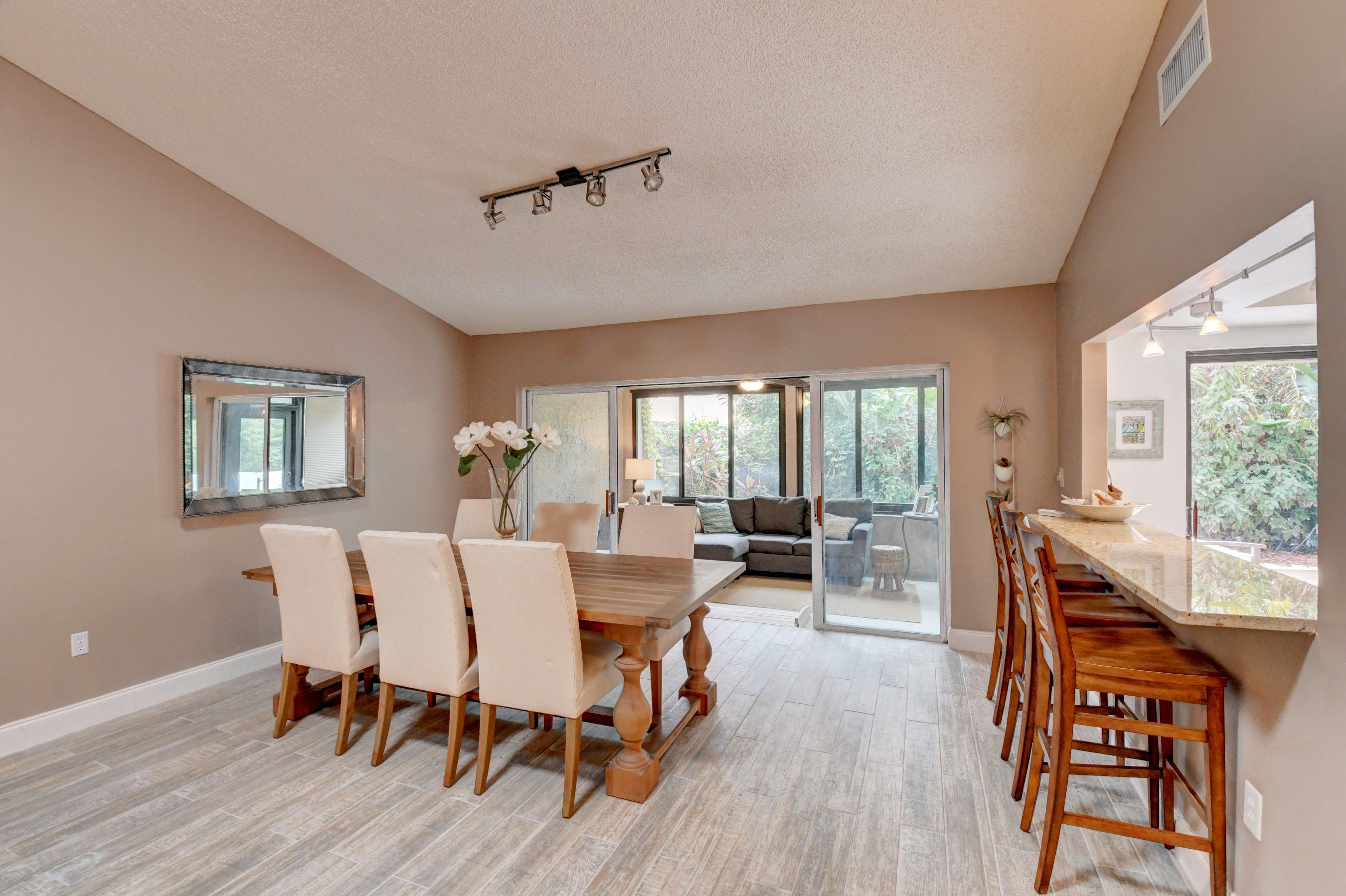 2892 Southwest 6th Street Delray Beach, FL 33445 - Photo 7 of 36 DSC_7453_4_5_6_7