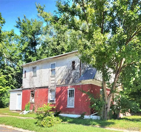 $19,000 | 321 South Griffith Street, Hannibal, MO 63401