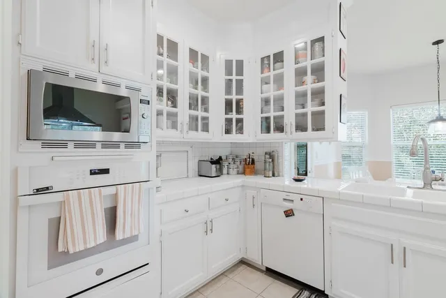 $950,000 | 2296 Sailsbury Drive, El Dorado Hills, CA 95762