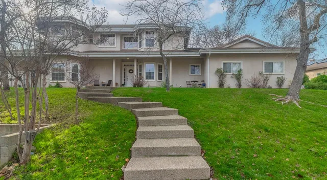 $950,000 | 2296 Sailsbury Drive, El Dorado Hills, CA 95762