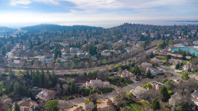 $950,000 | 2296 Sailsbury Drive, El Dorado Hills, CA 95762