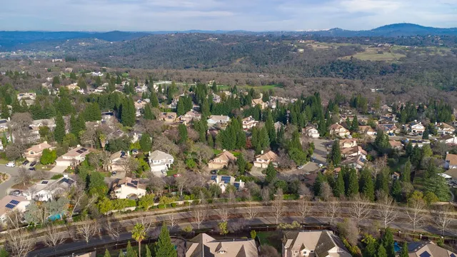 $950,000 | 2296 Sailsbury Drive, El Dorado Hills, CA 95762