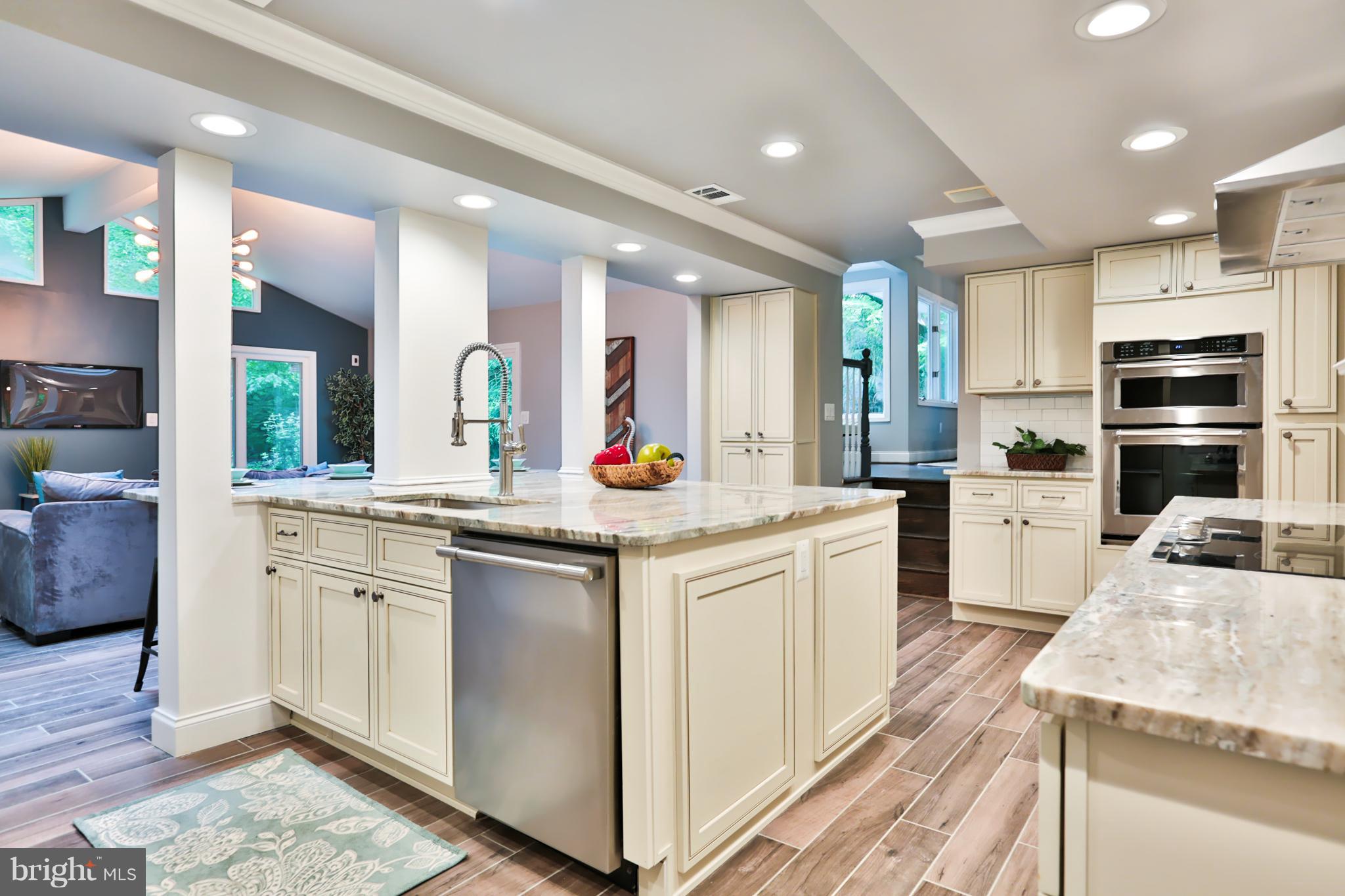 1649 Homewood Road Annapolis, MD 21409 - Photo 12 of 30 Every Chef's Dream Gourmet Kitchen