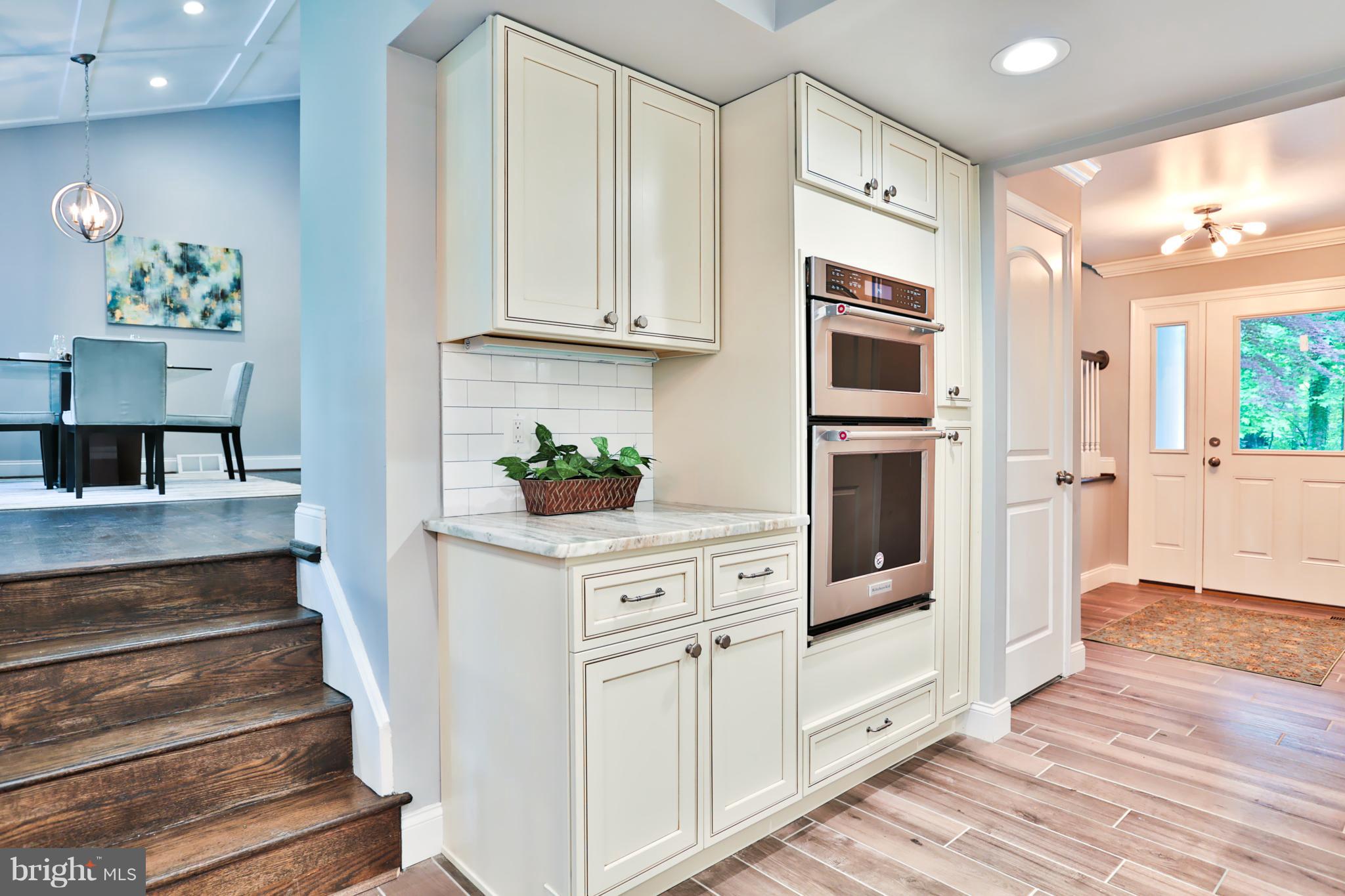1649 Homewood Road Annapolis, MD 21409 - Photo 13 of 30 Every Detail Creates a Flawless Transition