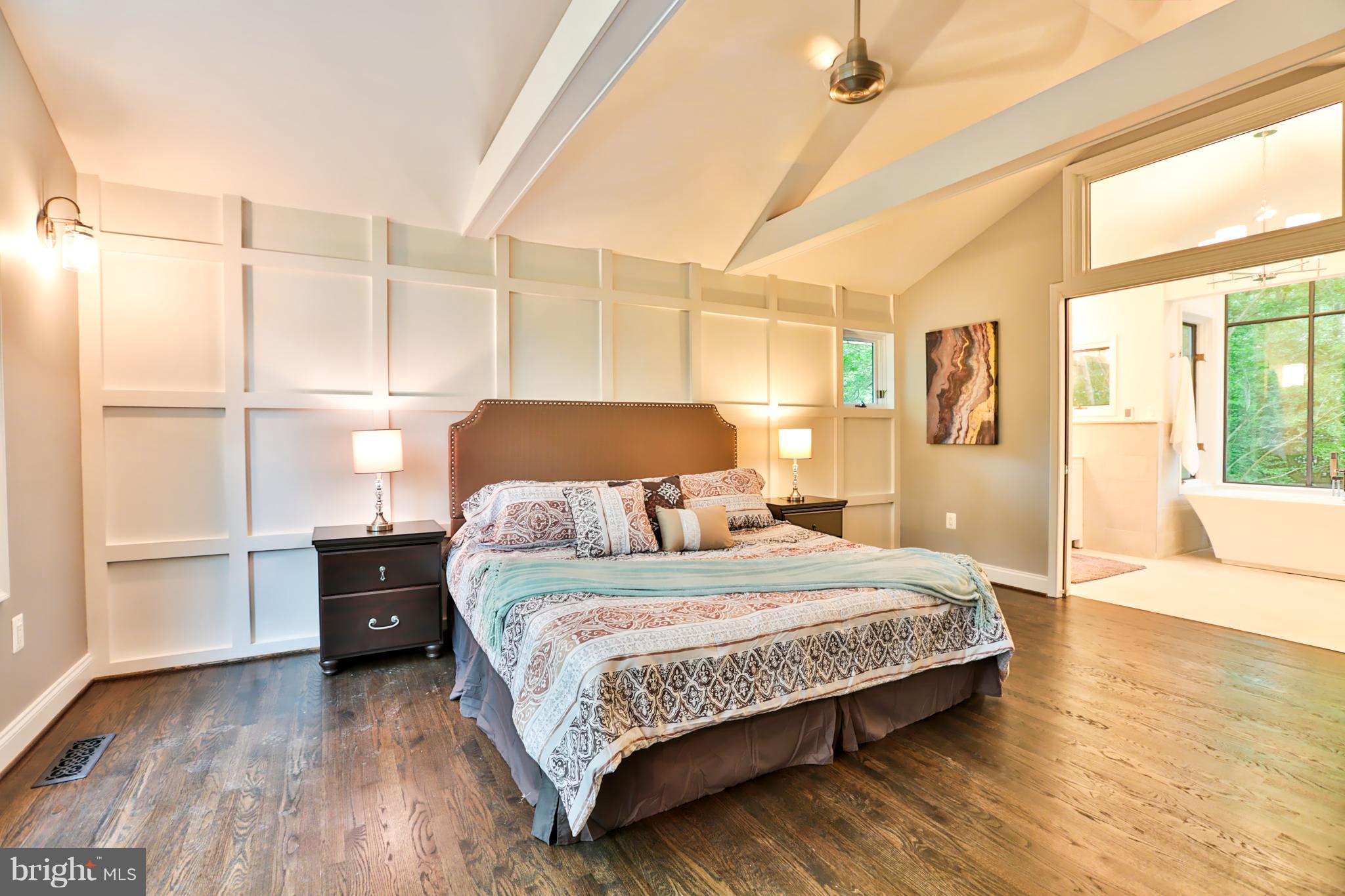 1649 Homewood Road Annapolis, MD 21409 - Photo 17 of 30 Custom Touches Capture Your Eye In Every Room