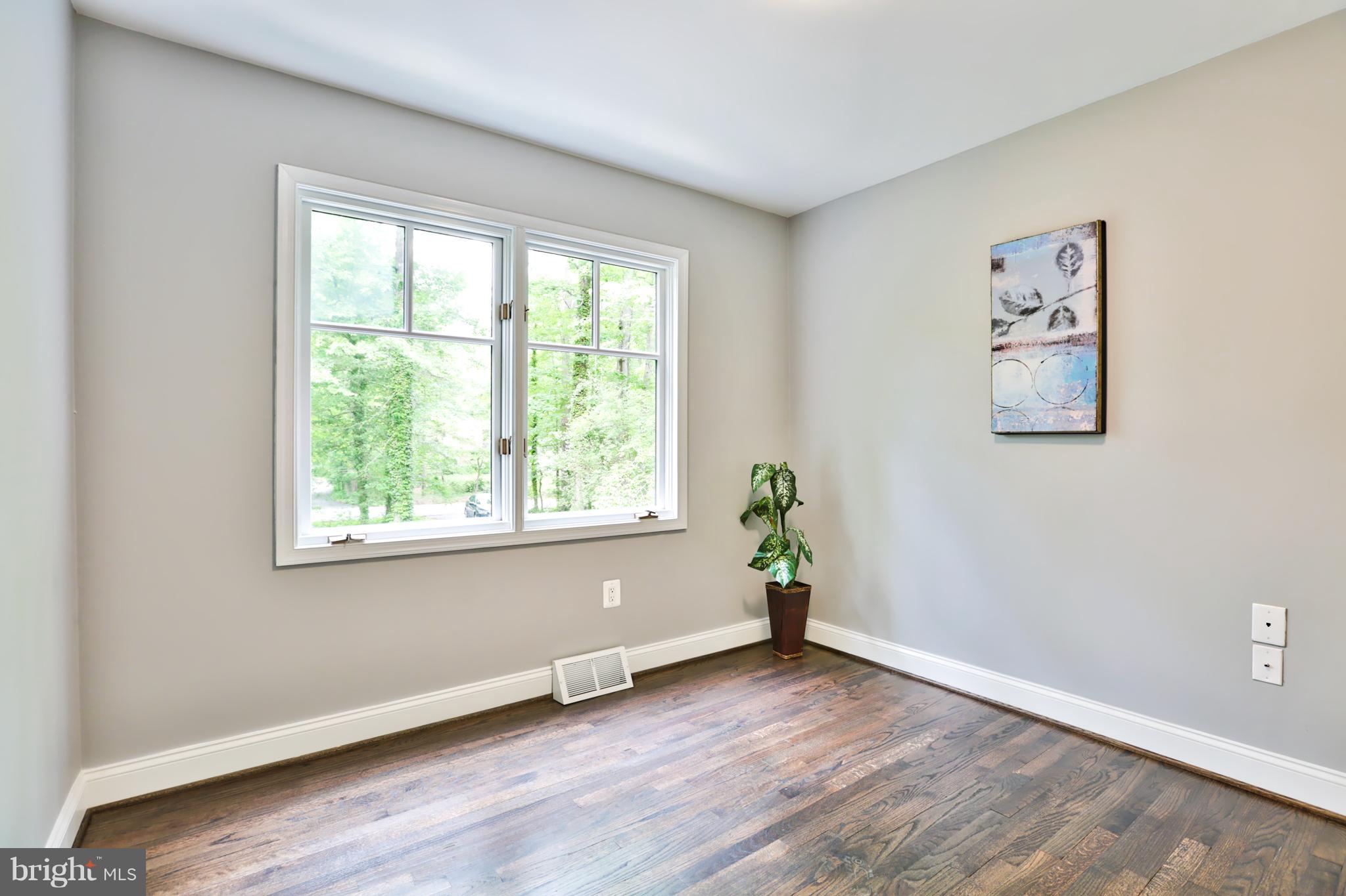 1649 Homewood Road Annapolis, MD 21409 - Photo 23 of 30 Commodious Bedrooms