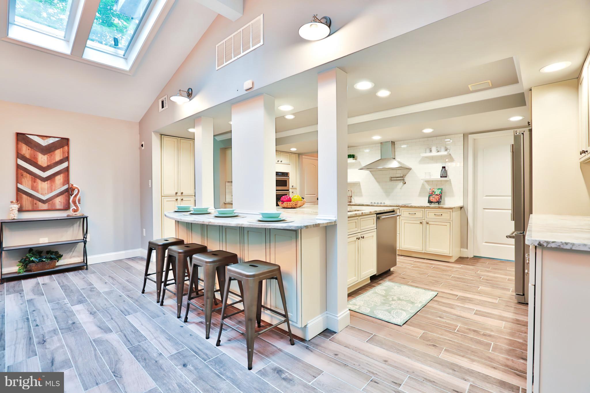 1649 Homewood Road Annapolis, MD 21409 - Photo 10 of 30 Fall In Love With the Heart of This Home