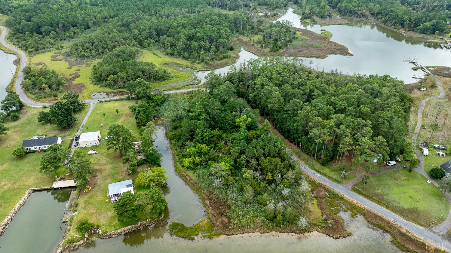 9323 Rowes Point Road Hayes, VA 23072 - Photo 12 of 23