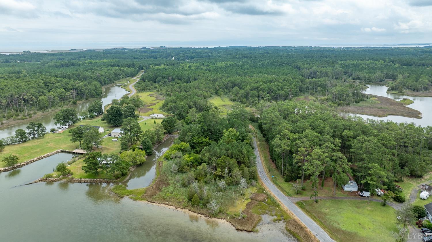 9323 Rowes Point Road Hayes, VA 23072 - Photo 15 of 23